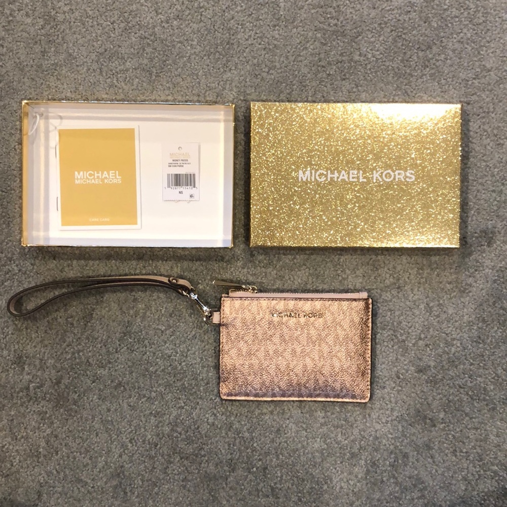NWOT Card Holder Keychain